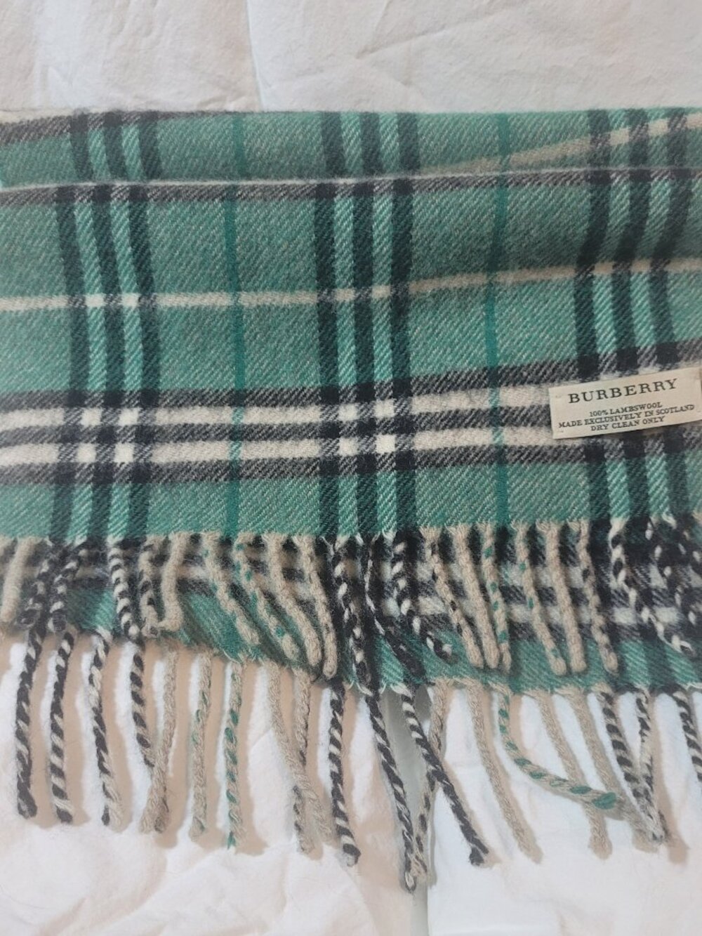 Burberry 100% Lambswool Nova Check Fringe Edge Scarf-Green